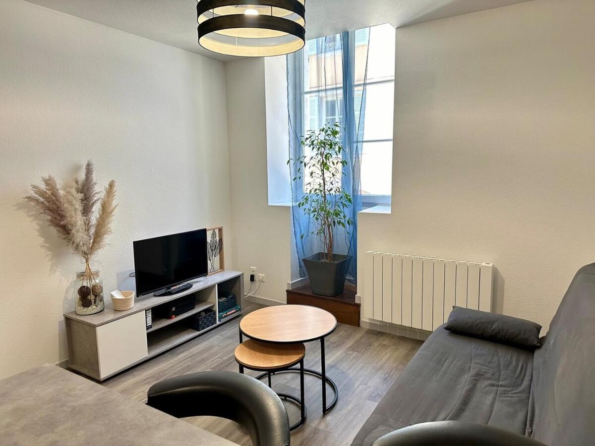 Appartement Calme Au Coeur De La Ville 롱르소니에 외부 사진